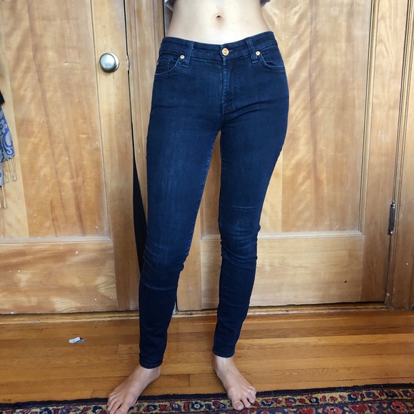 Rarely worn high-waisted 7 jeans! - Picture 2 of 8
